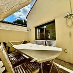 Le Clos Du Square - Climatise 別荘 *
