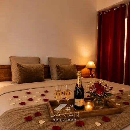 Feriehus Le Clos Du Square - Climatise