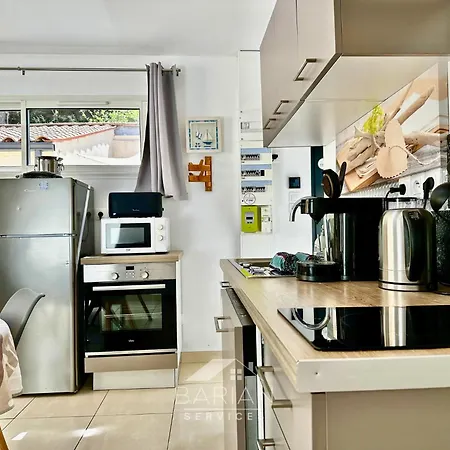 Le Clos Du Square - Climatise Feriehus *