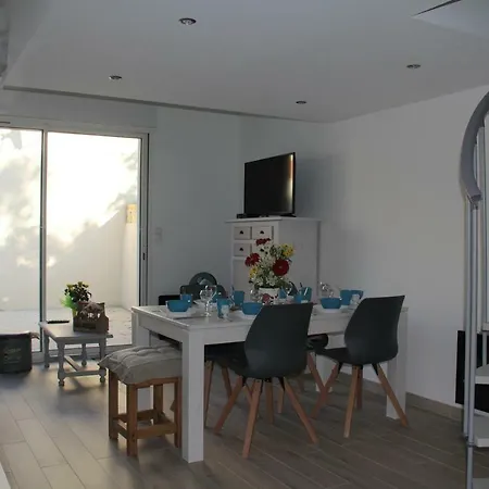 Ferienhaus Le Clos Du Square - Climatise Rochefort (Charente-Maritime)