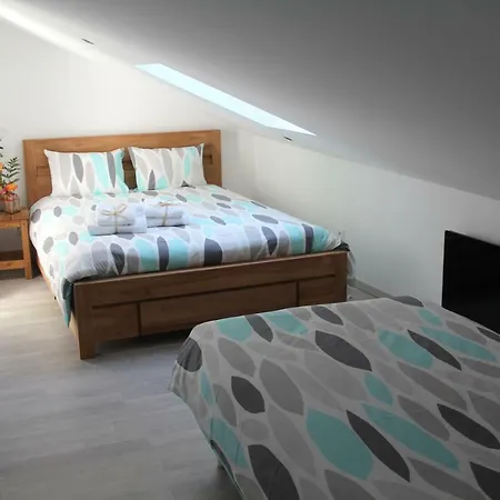 Le Clos Du Square - Climatise Ferienhaus