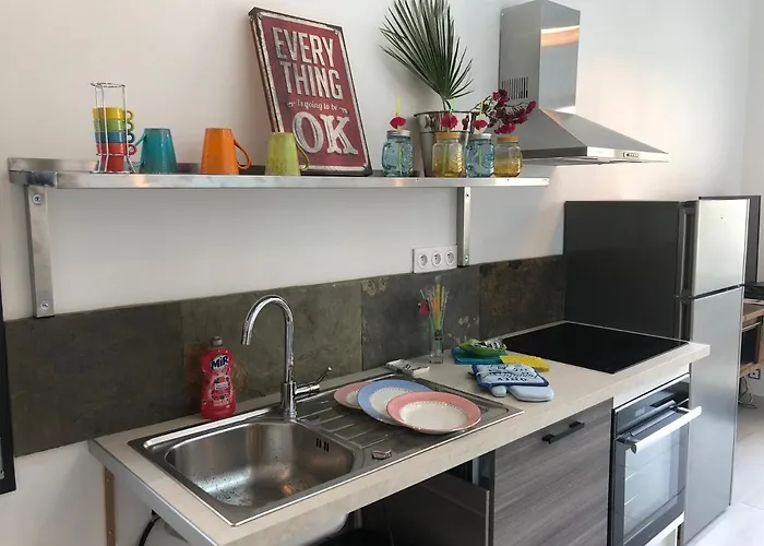 Le Clos Du Square - Climatise Ferienhaus