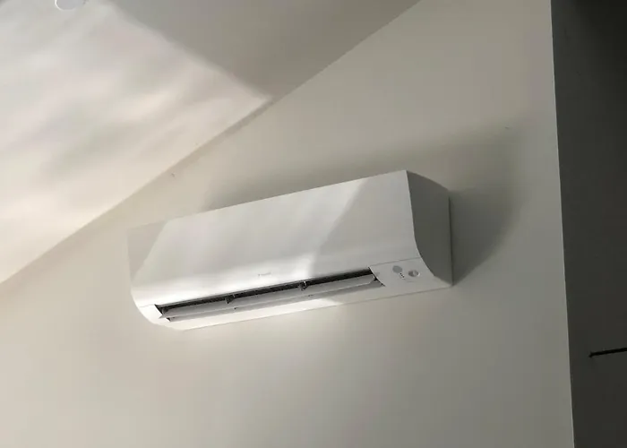 Le Clos Du Square - Climatise *