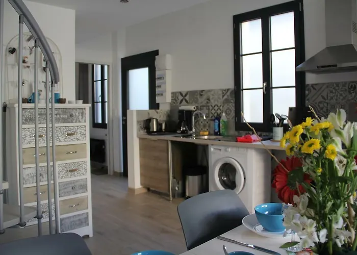 Le Clos Du Square - Climatise Ferienhaus Rochefort (Charente-Maritime)