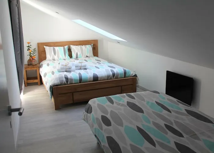 Le Clos Du Square - Climatise Ferienhaus